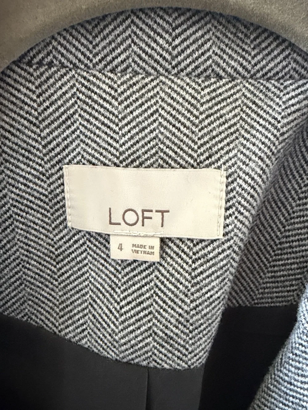 LOFT Light Gray Herringbone Single-Button Blazer - Picture 3 of 9
